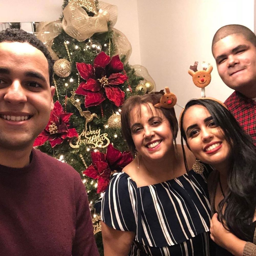 Meet your Posher, Arelis